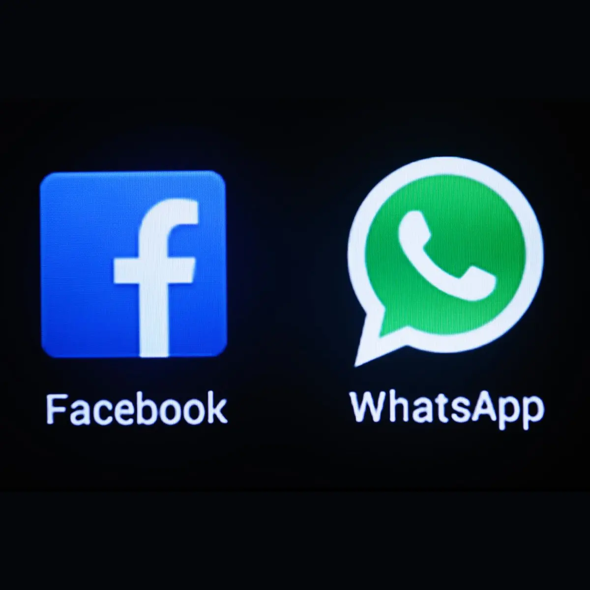 Facebook and Whatsapp App Icons